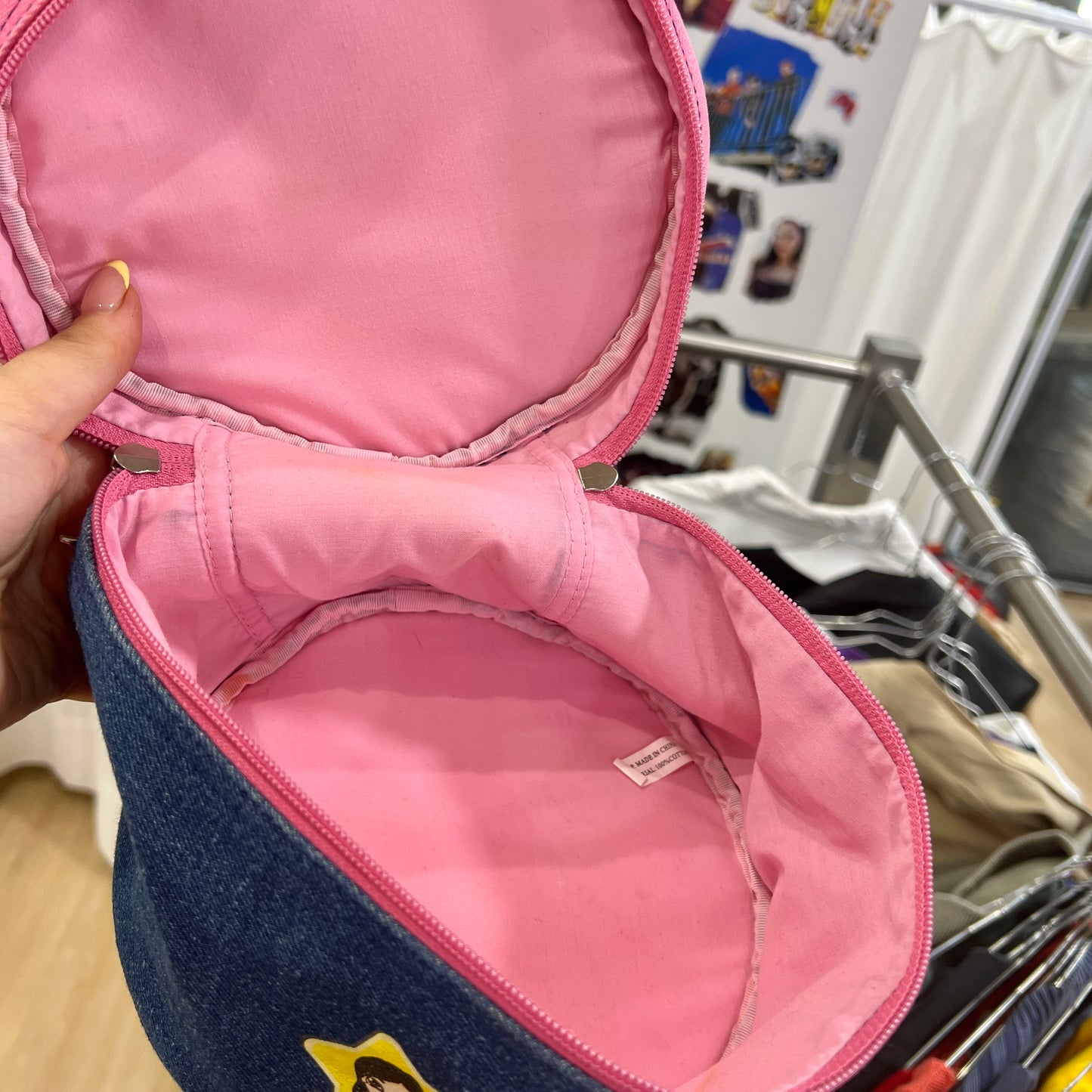 00s dark wash denim round beauty case with pink zipper