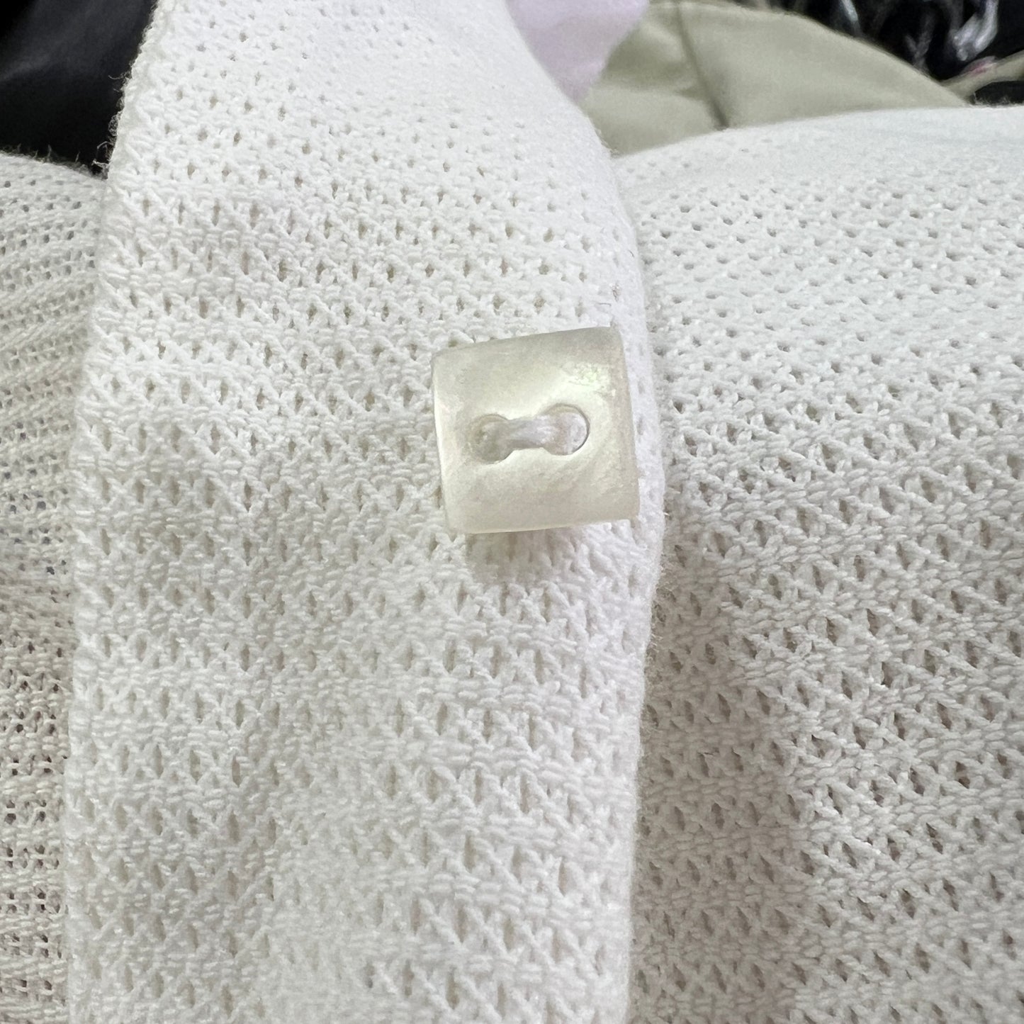 moschino 00s white crop sleeveless shirt vest