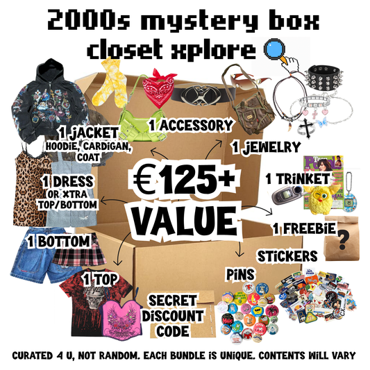 CLOSET XPLORE - custom 2000s mystery style box