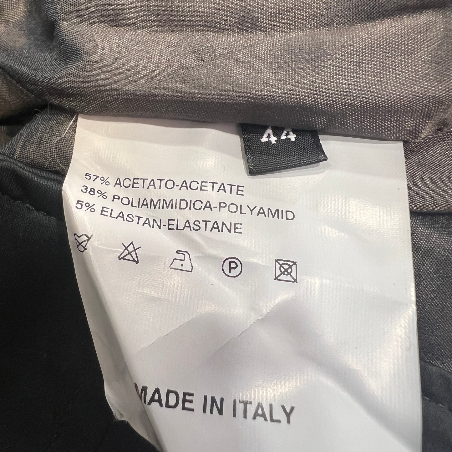 atos lombardini 00s black satin skirt with bow