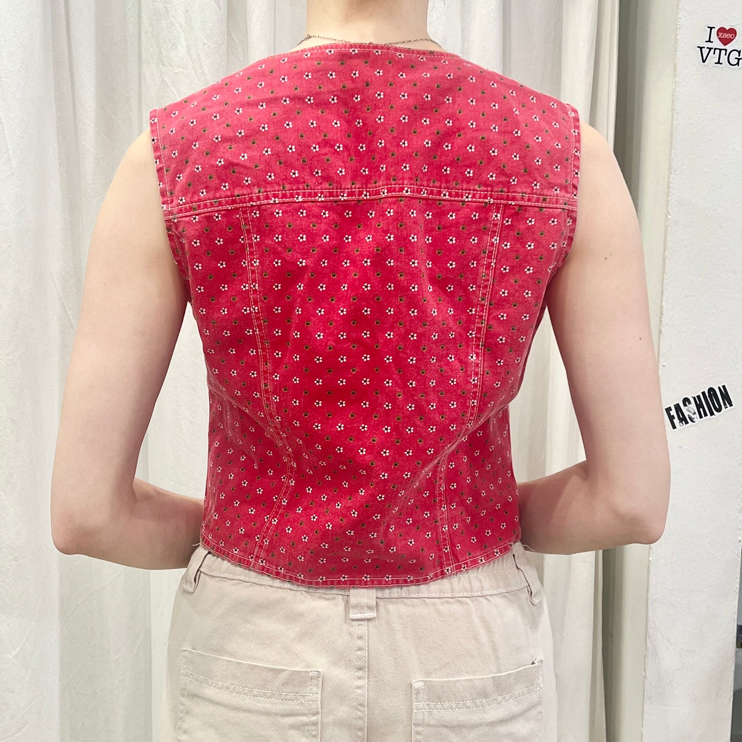 exence 90s red denim button up vest with mini floral print