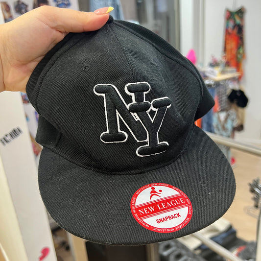 new league black NY snapback cap