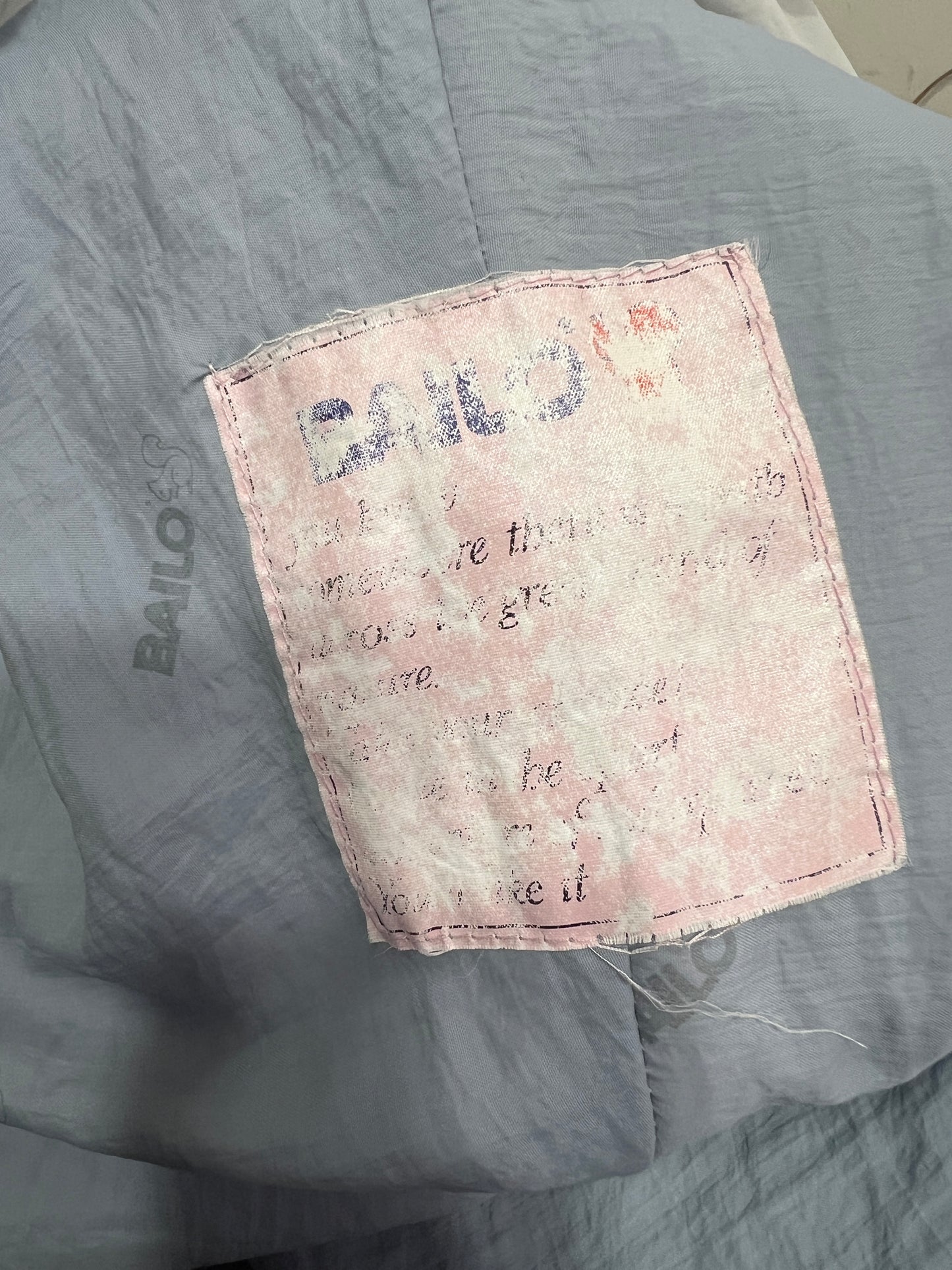 bailo 90s ice grey neon pink puffer coat