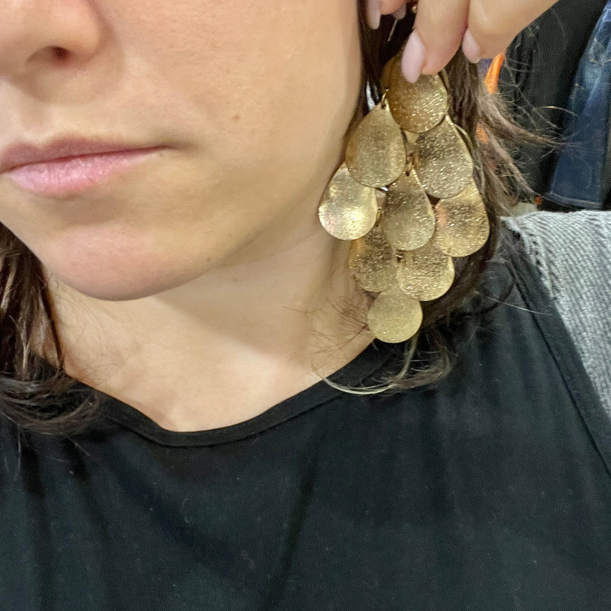 gold oval shaped cascading earrings