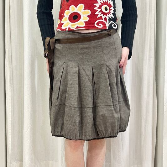 talco brown balloon knee skirt with satin waist bow