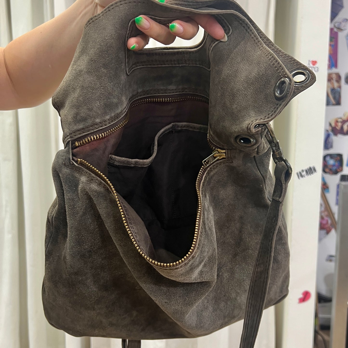 zen 00s topey brown suede crossbody bag