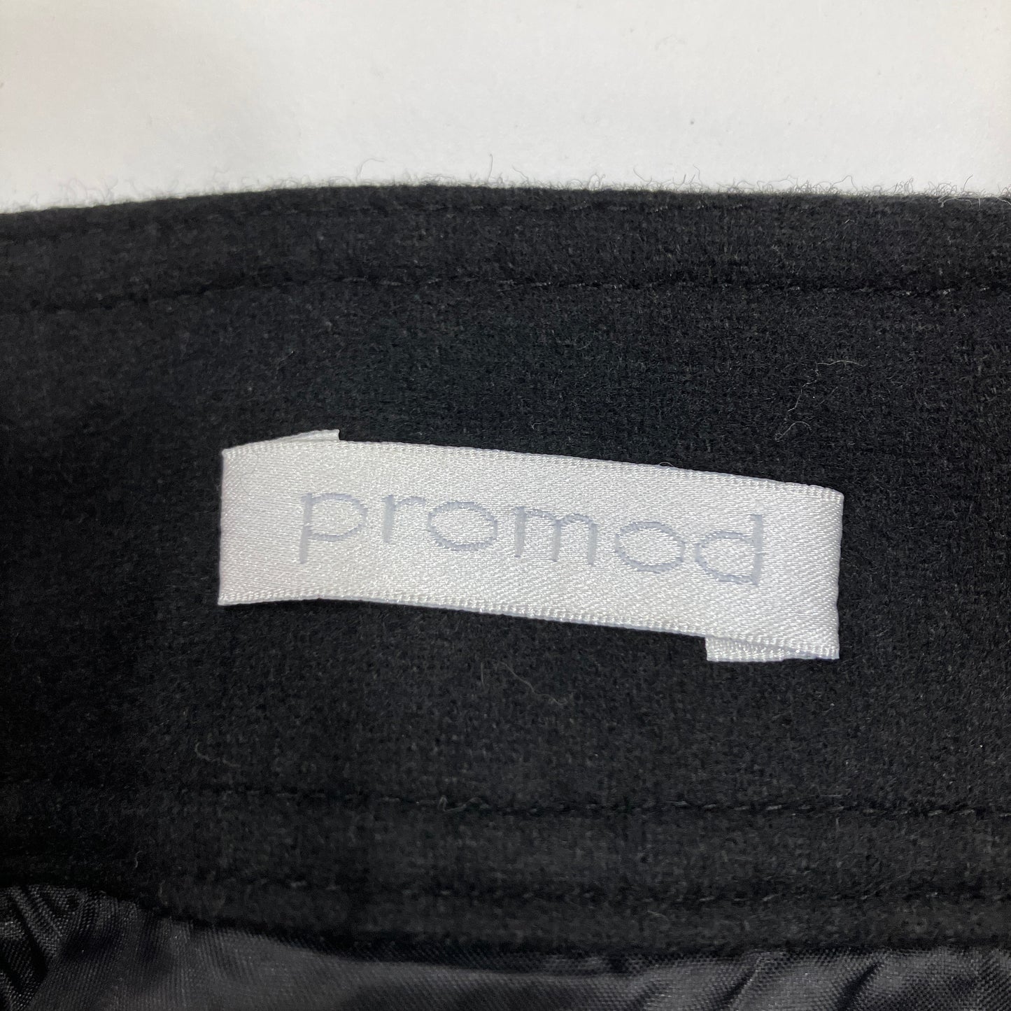 promod 00s black wool blend pleated mini skirt with belt