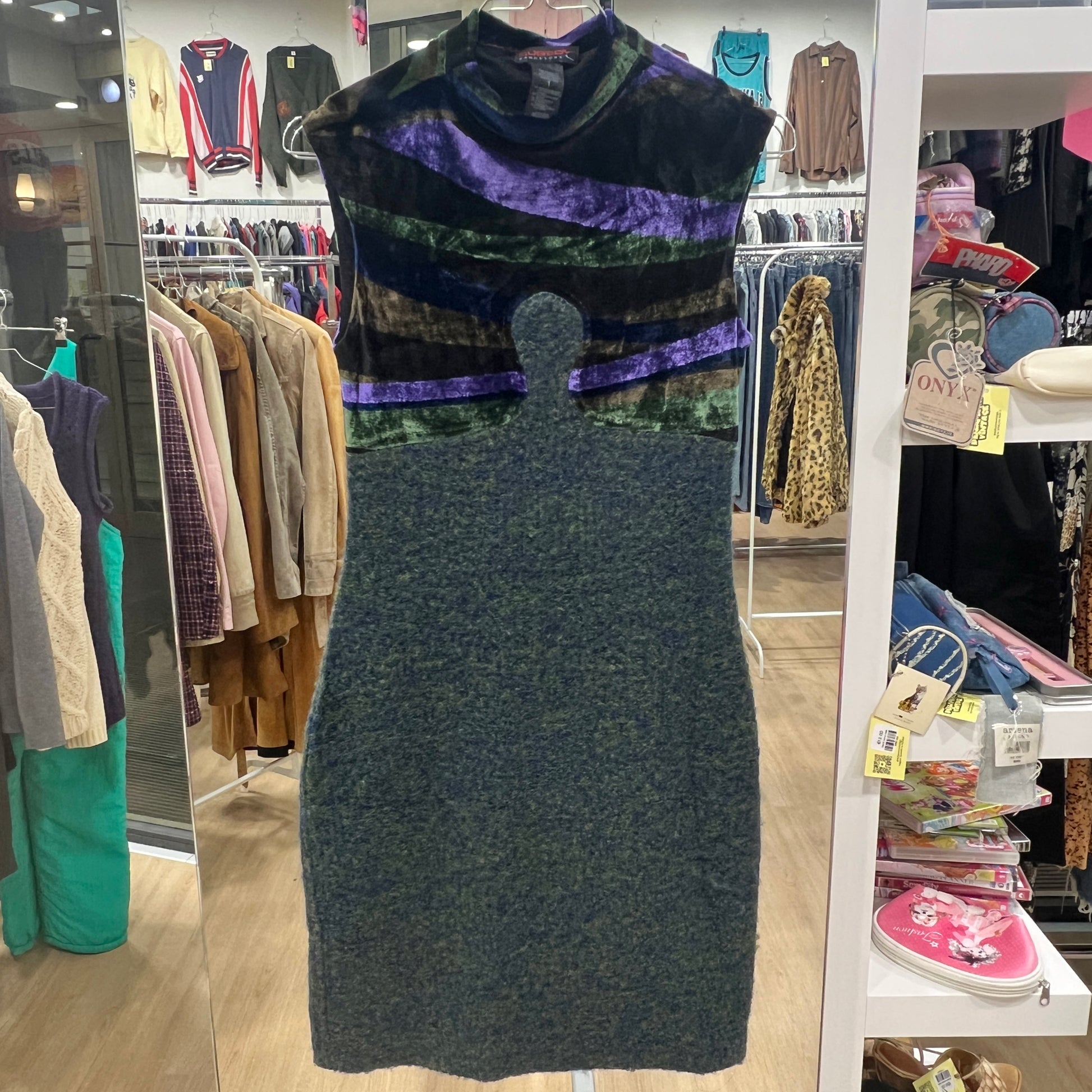 Y2K velvet top mini dress with cut-out front and fitted mélange skirt