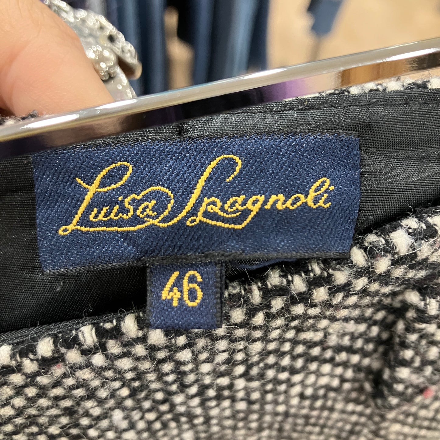 Luisa Spagnoli label on a garment with size 46