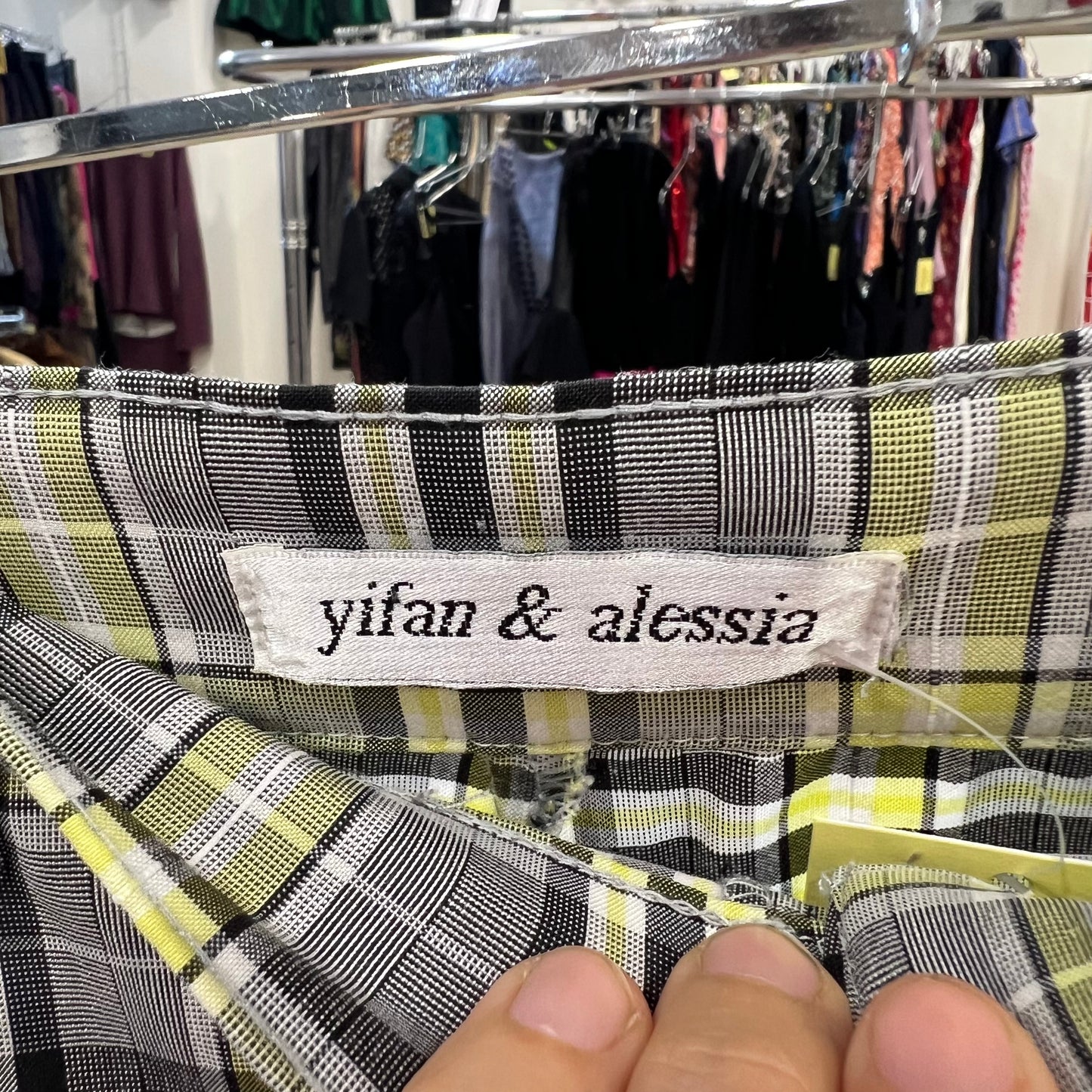 Yifan grey yellow checkered shorts