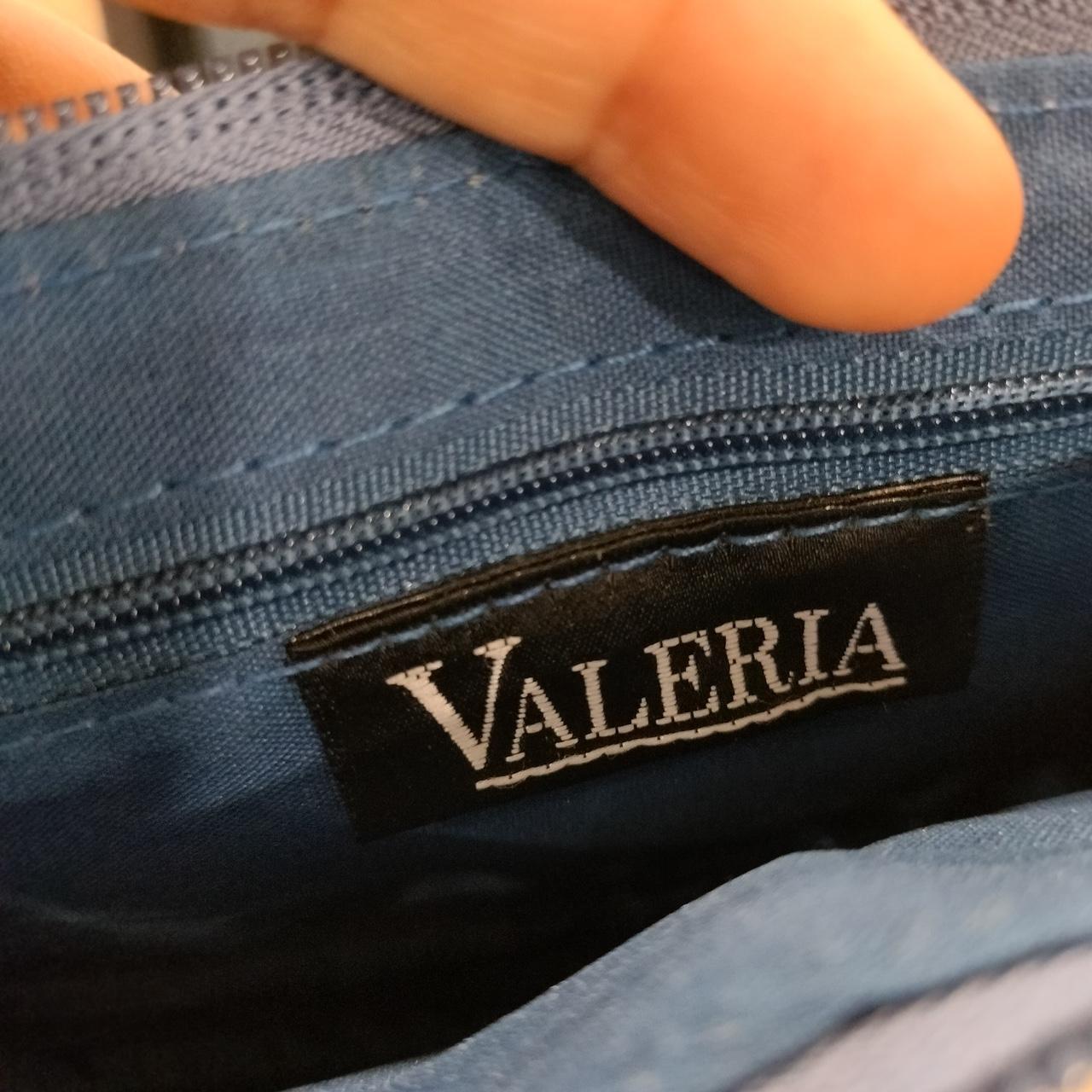 valeria Blue and white denim shoulder bag with black handle