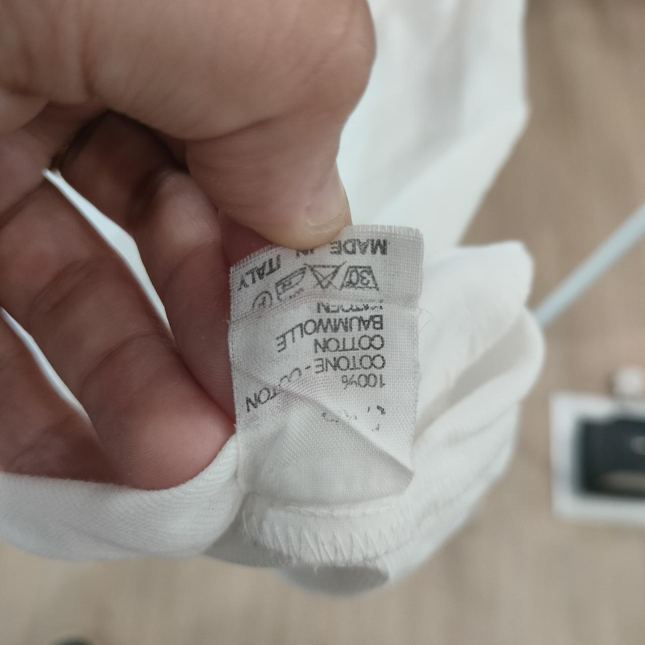 Very nice white embroidered button-down shirt with a sailing embroidery