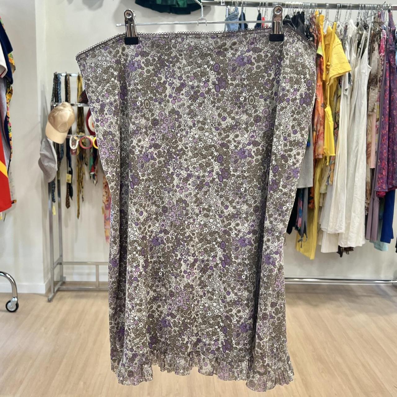 conbipel grey skirt with brown purple flowers